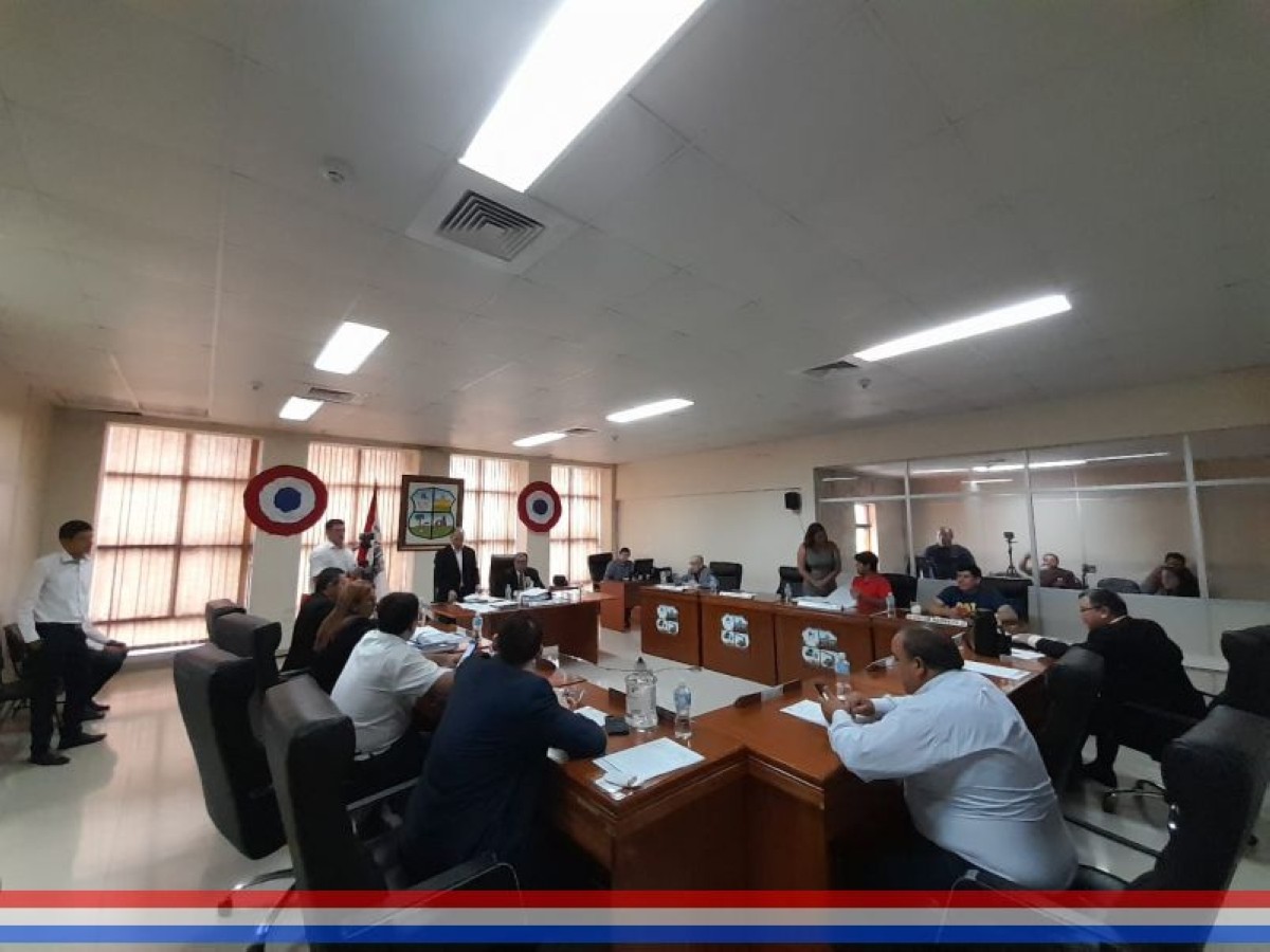 Foto 10 de SESION ORDINARIA DE LA JUNTA MUNICIPAL DE CAPIATA: Notas Recibidas, Nota Remitida y Expedientes Dictaminados