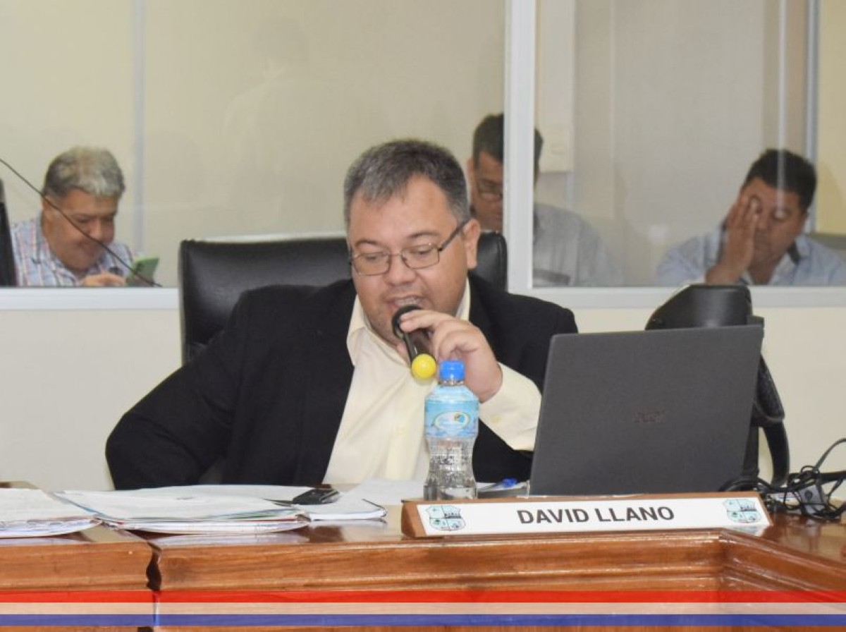 Foto 4 de Aprobaron modificatorias en la Resolución de transferencia de inmueble a favor de la URECC y otros dos expedientes de particulares