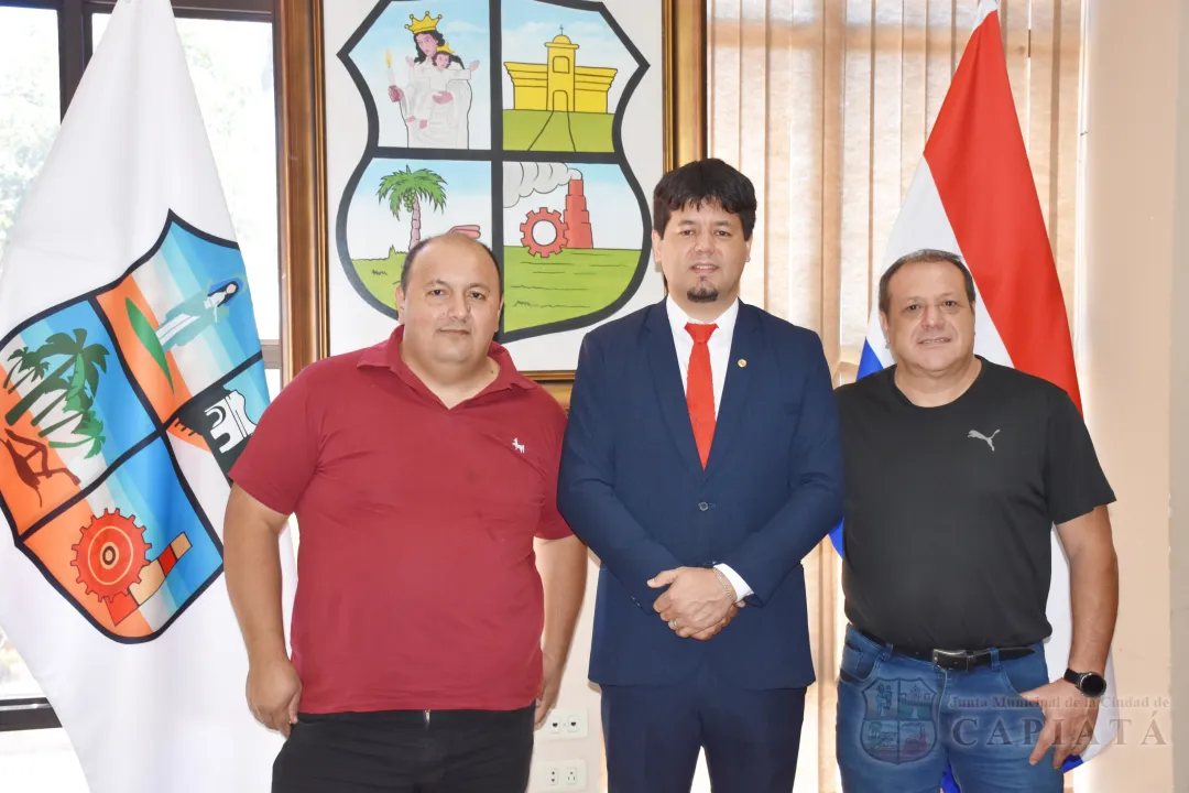 Foto 3 de Asumió la nueva Mesa Directiva, periodo 2025 – 2026, conformada por el concejal Braulio Riquelme, como Presidente, y por el concejal David Llano, como Vicepresidente