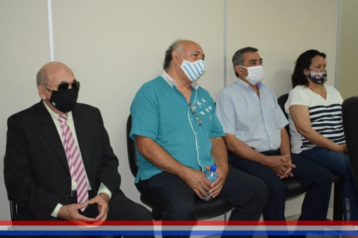 Foto 8 de El Prof. Esteban Antonio Romero Insfrán recibió el reconocimiento como Hijo Dilecto de la ciudad de Capiatá
