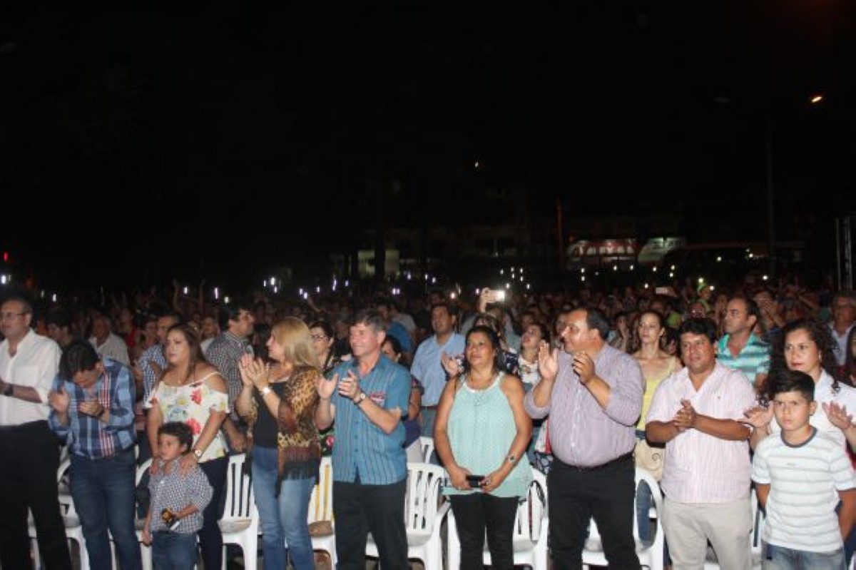 Foto 46 de ¡MAGNIFICA NOCHE CAPIATEÑA!