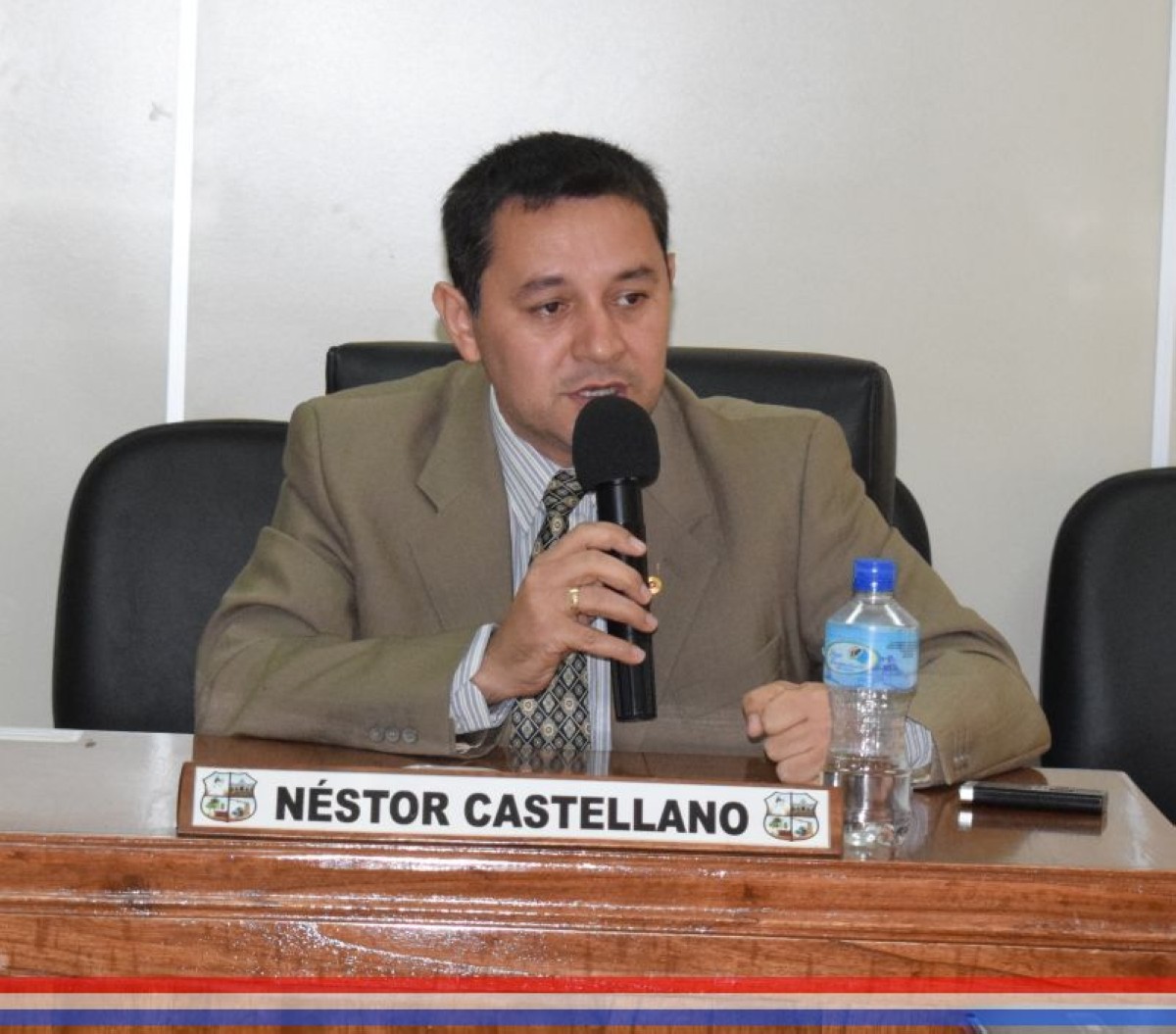 Foto 7 de SESION ORDINARIA DE LA JUNTA MUNICIPAL DE CAPIATA: Notas Recibidas y Expedientes Dictaminados