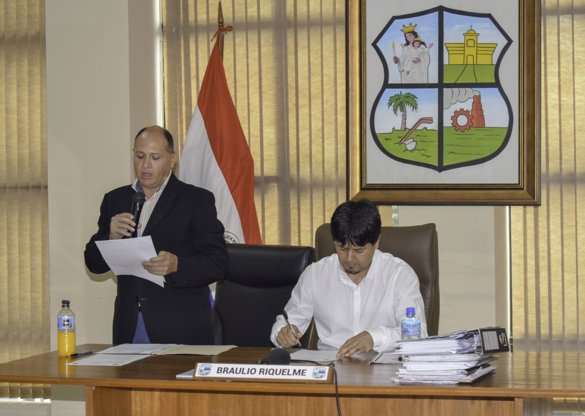 Foto 21 de SESION ORDINARIA DE LA JUNTA MUNICIPAL DE CAPIATA: Notas Recibidas, Nota Remitida y Expedientes Dictaminados