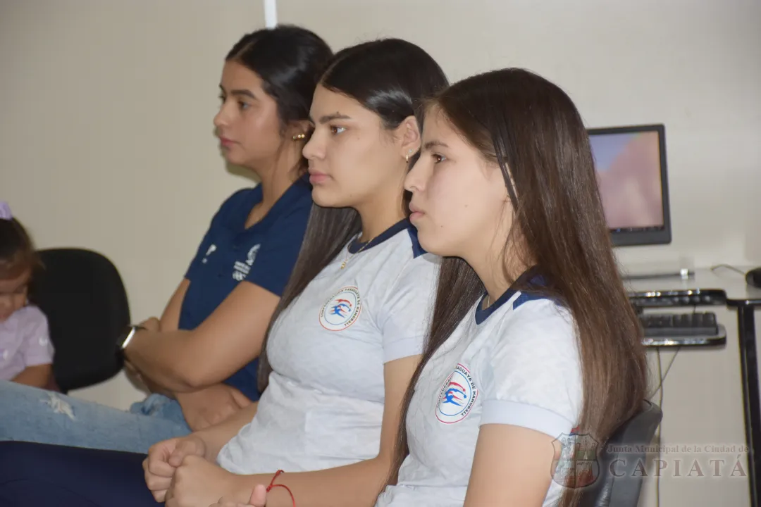 Foto 18 de Reconocimiento a jóvenes capiateñas destacadas en el Handball a nivel nacional e internacional