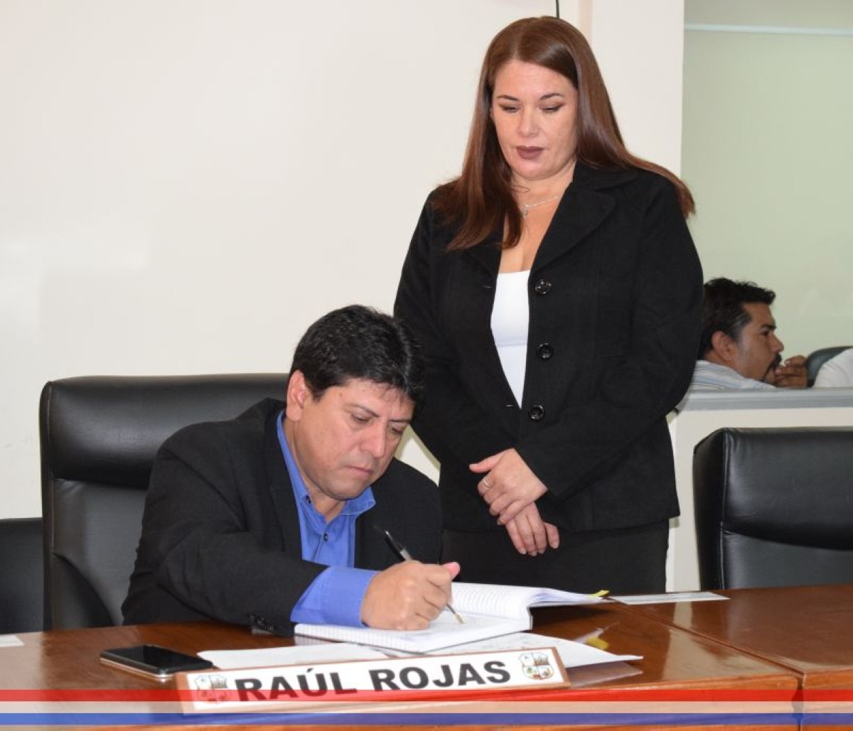 Foto 10 de SESION EXTRAORDINARIA DE LA JUNTA MUNICIPAL DE CAPIATA: Notas Recibidas, Nota Remitida y Expedientes Dictaminados