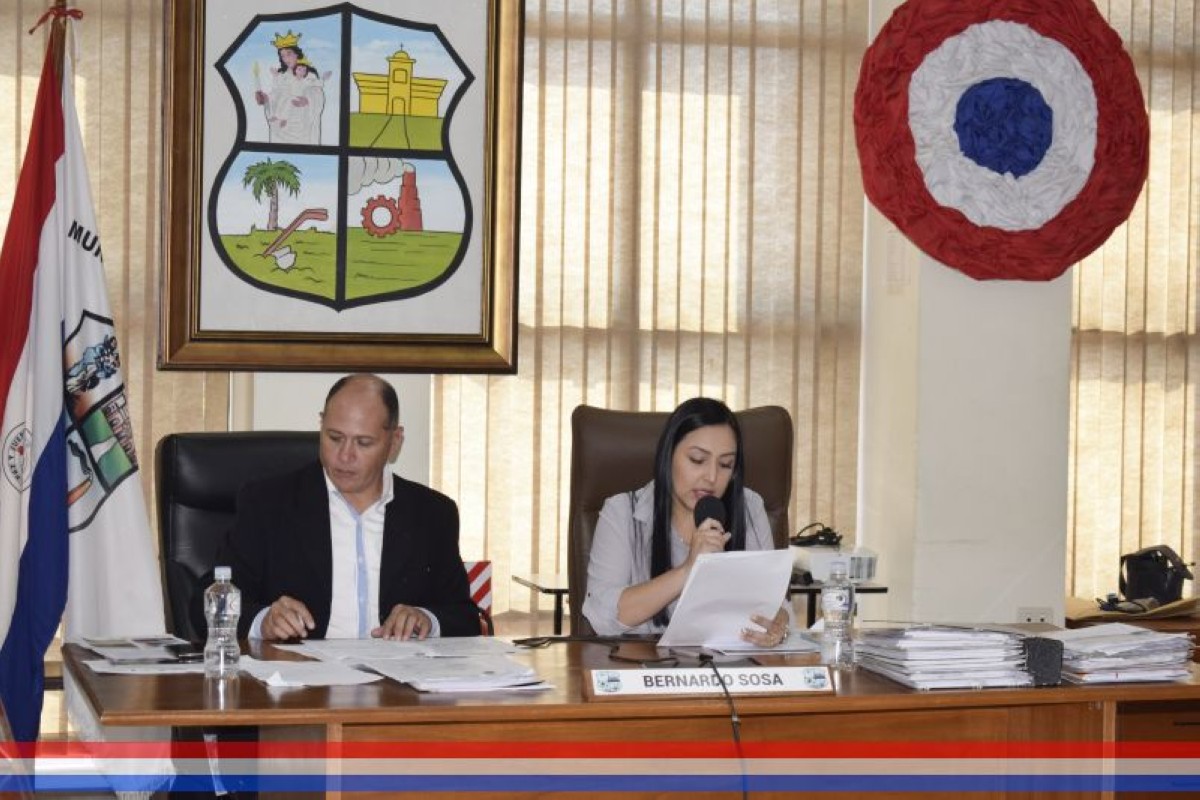 Foto 10 de SESION ORDINARIA DE LA JUNTA MUNICIPAL DE CAPIATA: Notas Recibidas, Nota Remitida y Expedientes Dictaminados