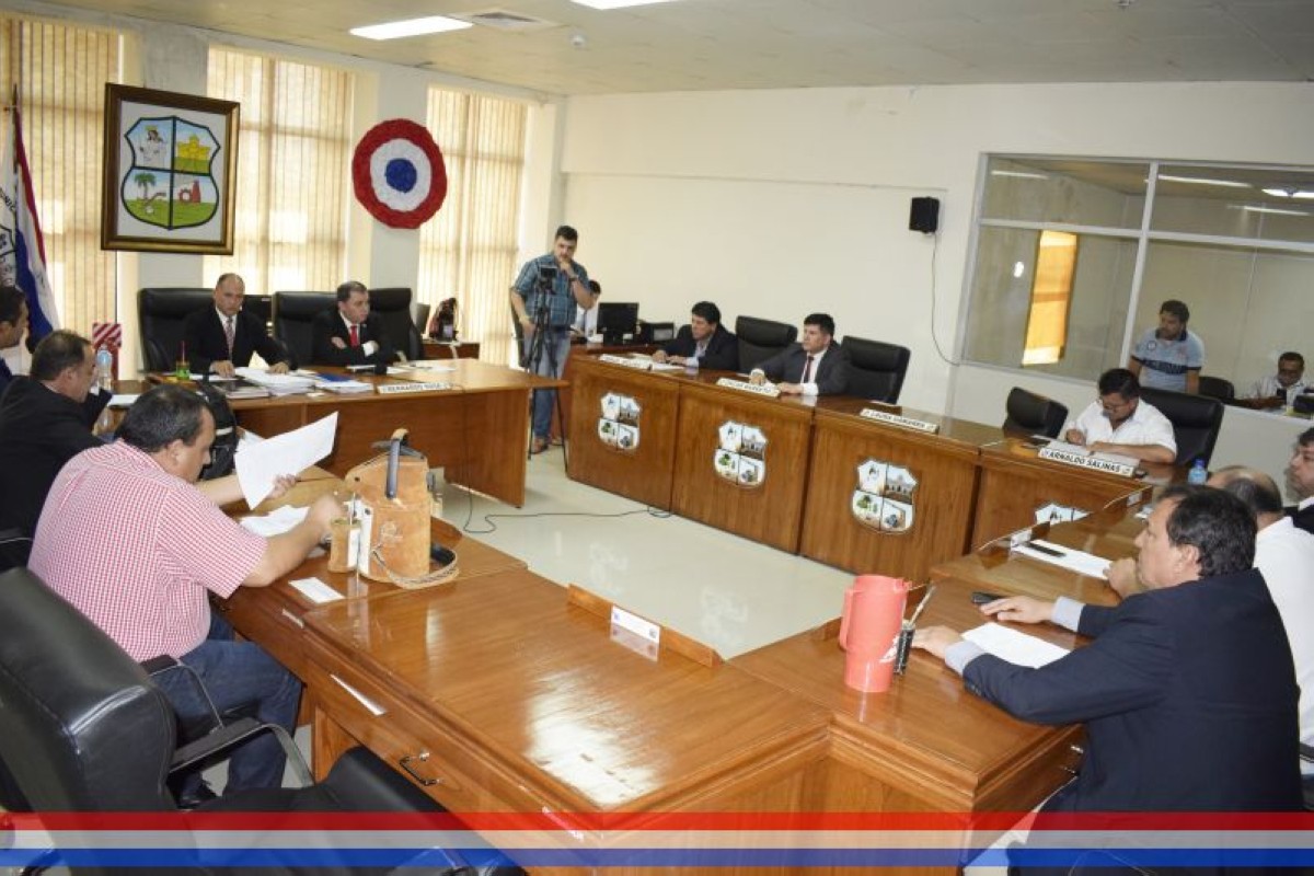 Foto 10 de SESION ORDINARIA DE LA JUNTA MUNICIPAL DE CAPIATA: Notas Recibidas, Nota Remitida y Expedientes Dictaminados