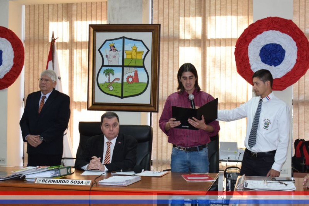 Foto 5 de Reconocimiento a Don Julián Valdez y a Don Celso Grance