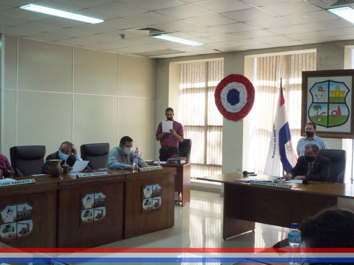 Foto 3 de SESION ORDINARIA DE LA JUNTA MUNICIPAL DE CAPIATA: Notas Recibidas, Nota Remitida y Expedientes Dictaminados