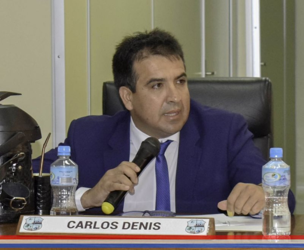 Foto 2 de Declaran Ciudadano Ilustre de la ciudad de Capiatá al Dr. Agustín Saldívar, destacado profesional de la salud con extensa trayectoria