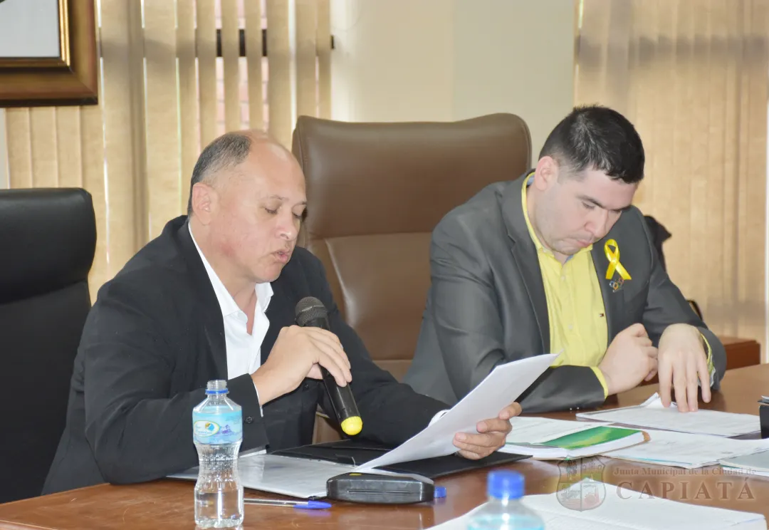 Foto 1 de Aprobaron pliego de bases y condiciones para “construcción de empedrados y obras adicionales en varios tramos del distrito de Capiatá”