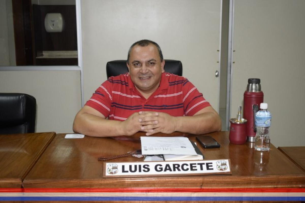 Foto 3 de SESION ORDINARIA DE LA JUNTA MUNICIPAL DE CAPIATA: Notas Recibidas, Nota Remitida y Expedientes Dictaminados