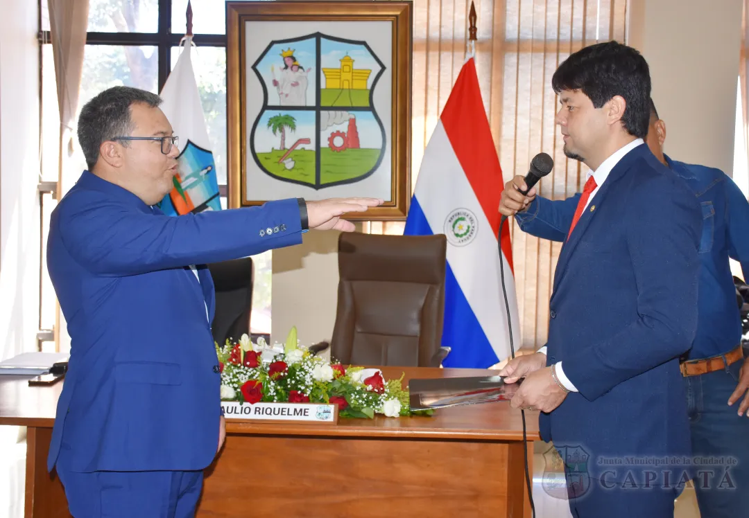 Foto 56 de Asumió la nueva Mesa Directiva, periodo 2025 – 2026, conformada por el concejal Braulio Riquelme, como Presidente, y por el concejal David Llano, como Vicepresidente