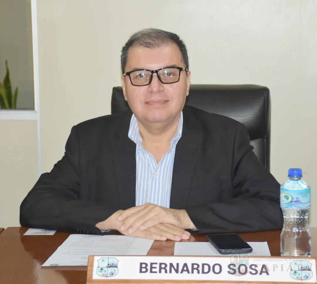 Foto 8 de SESION ORDINARIA DE LA JUNTA MUNICIPAL DE CAPIATA: Notas Recibidas, Nota Remitida y Expedientes Dictaminados