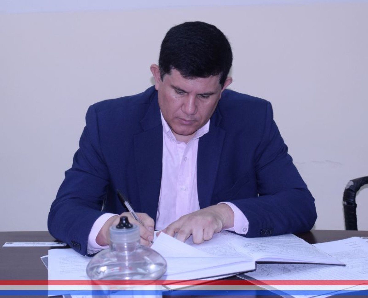Foto 7 de SESION ORDINARIA DE LA JUNTA MUNICIPAL DE CAPIATA: Notas Recibidas, Nota Remitida y Expedientes Dictaminados