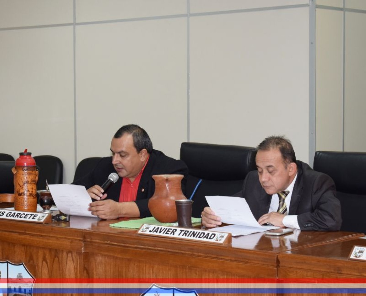 Foto 6 de SESION ORDINARIA DE LA JUNTA MUNICIPAL DE CAPIATA: Notas Recibidas, Notas Remitidas y Expedientes Dictaminados