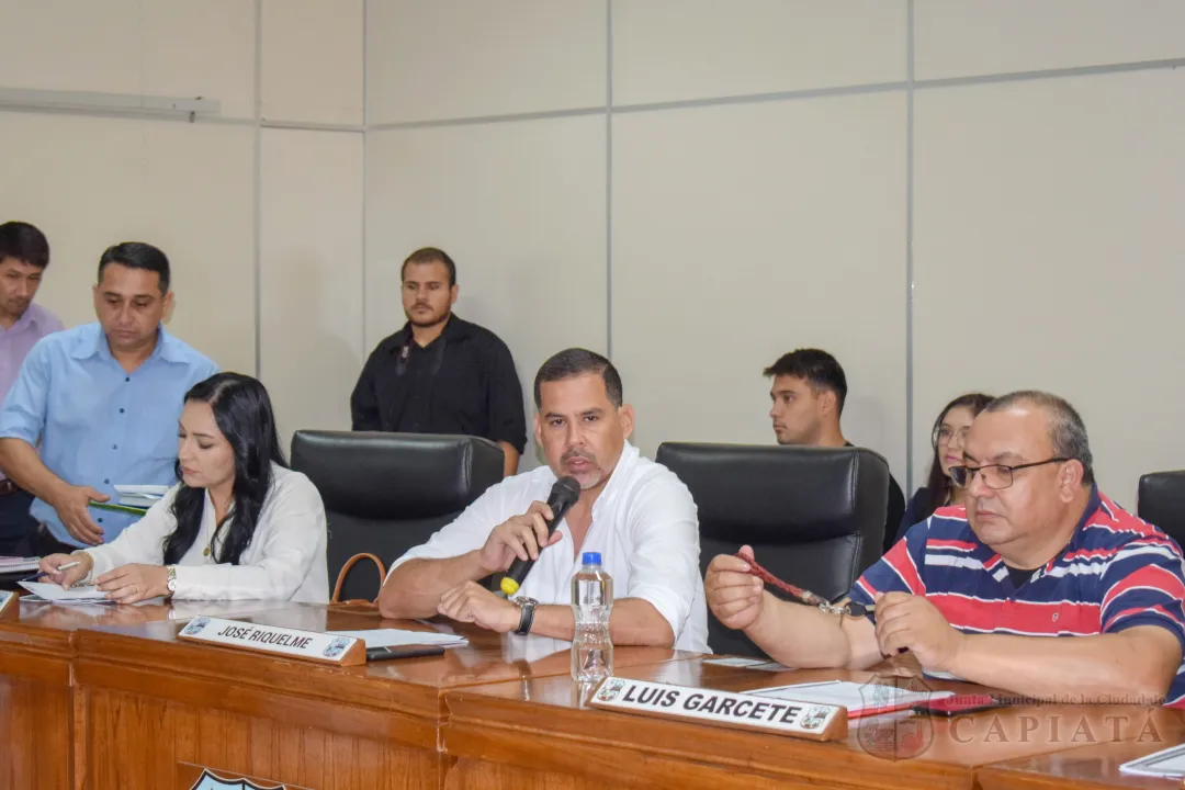 Foto 14 de SESION ORDINARIA DE LA JUNTA MUNICIPAL DE CAPIATA: Notas Recibidas, Nota Remitida y Expedientes Dictaminados