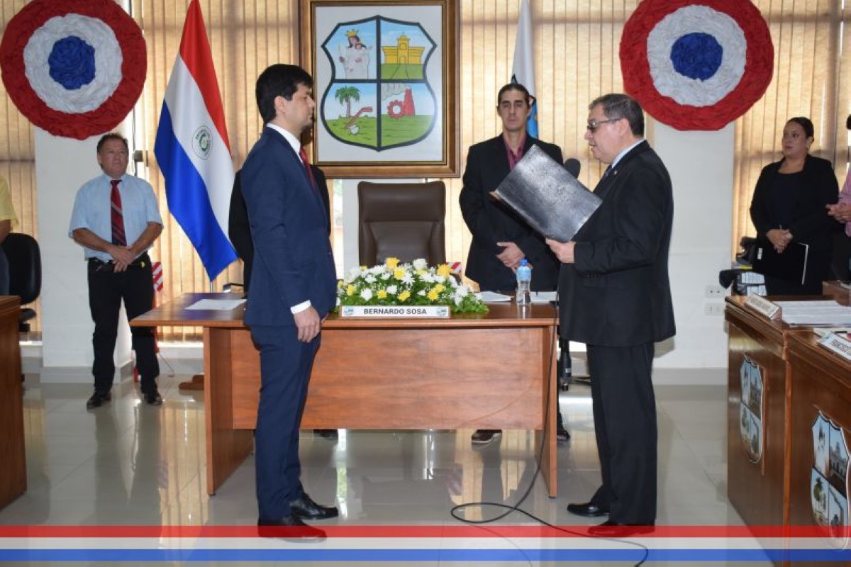 Foto 38 de Asumió la nueva Mesa Directiva, periodo 2023 – 2024: Presidente, concejal Braulio Riquelme; Vicepresidente, concejal David Llano