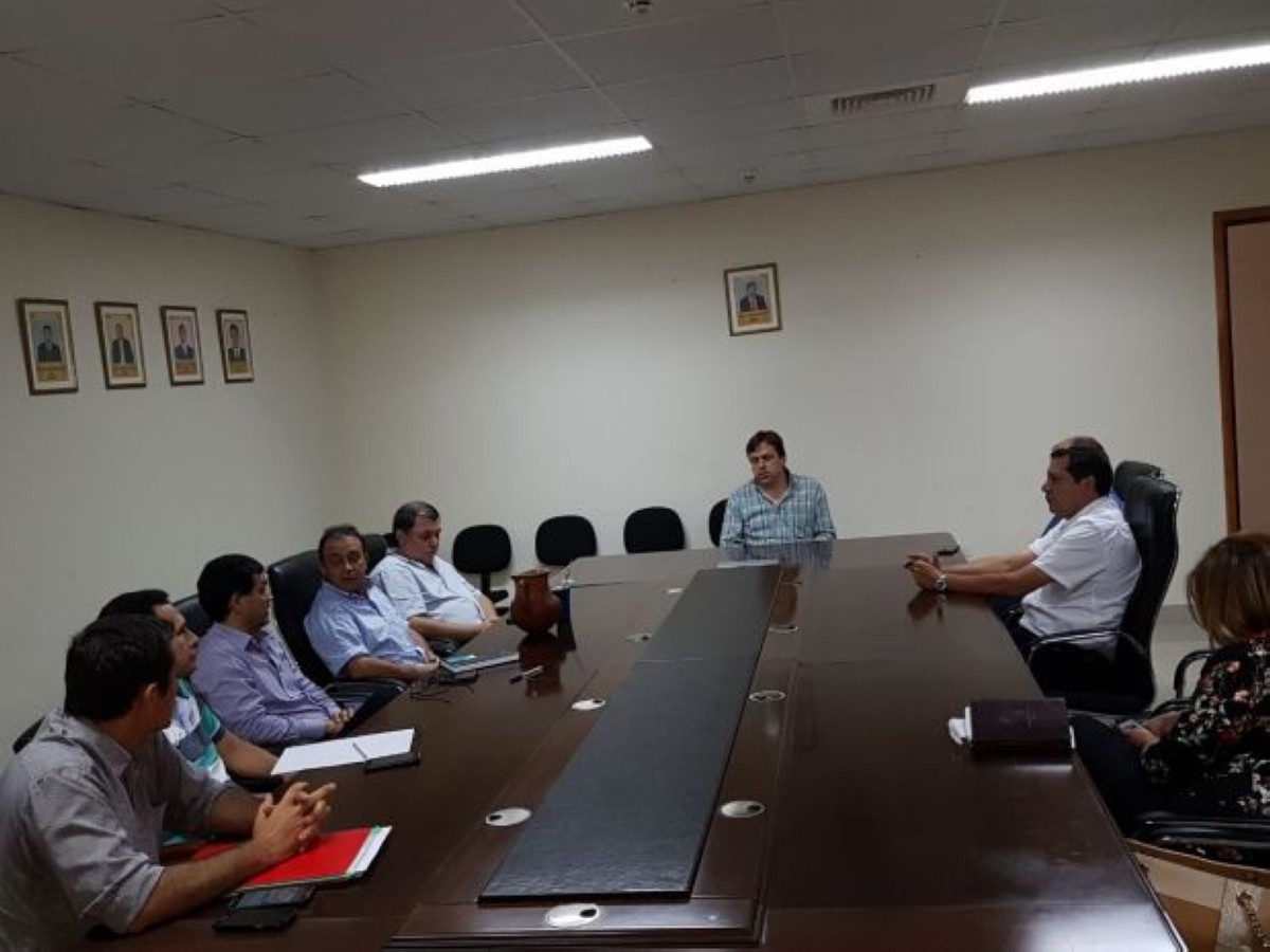 Foto 3 de Estudian la factibilidad de la emisión de bonos para el financiamiento de obras el próximo año