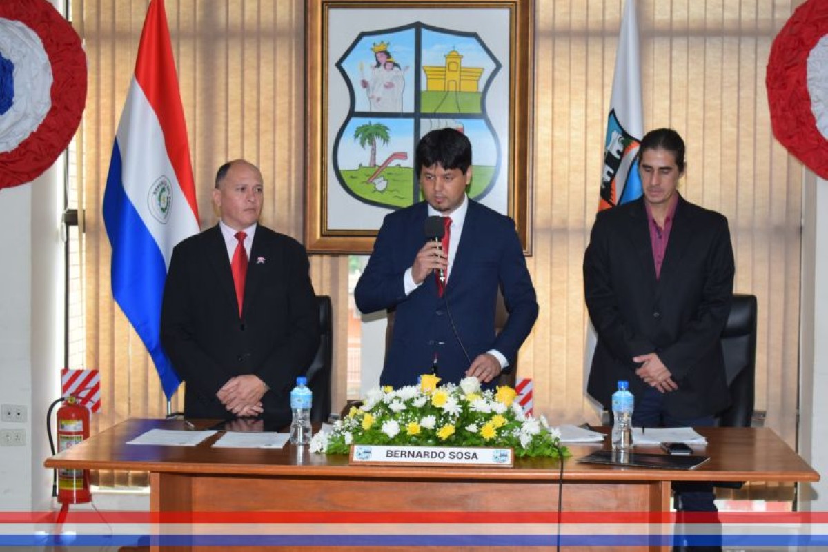 Foto 35 de Asumió la nueva Mesa Directiva, periodo 2023 – 2024: Presidente, concejal Braulio Riquelme; Vicepresidente, concejal David Llano