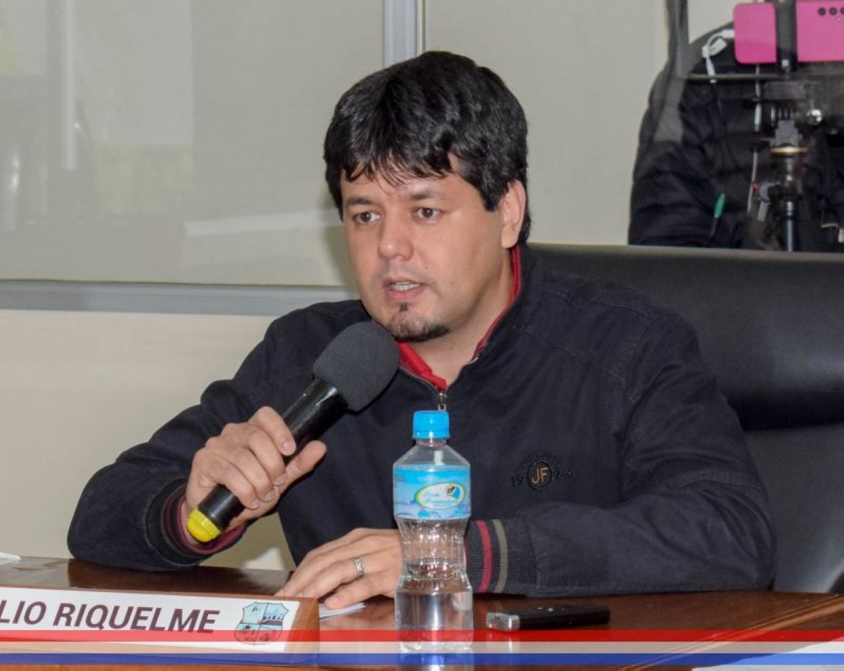 Foto 4 de Representantes de reconocida franquicia incumplen Ordenanza al no presentar planos de construcción, denuncian