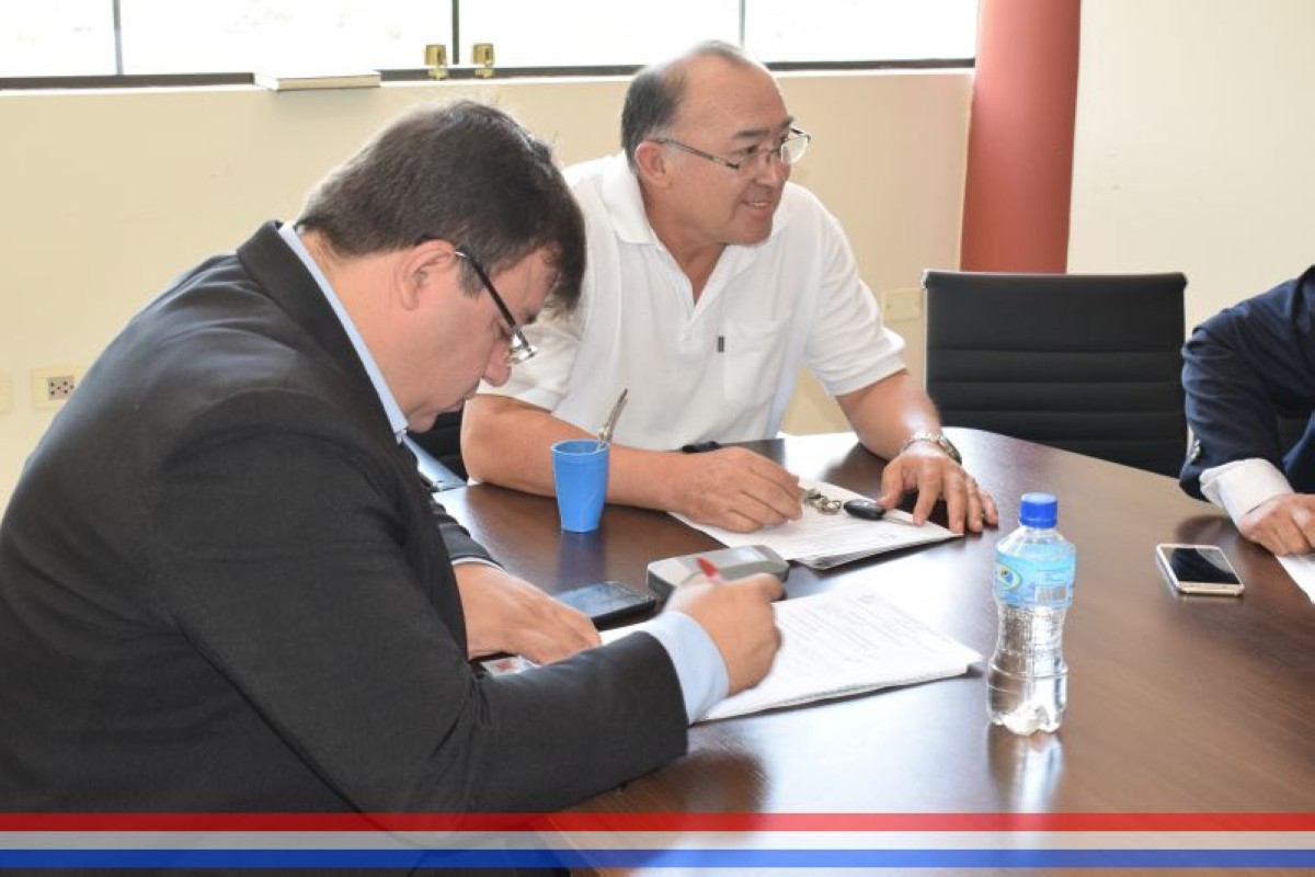 Foto 6 de SESION ORDINARIA DE LA JUNTA MUNICIPAL DE CAPIATA: Notas Recibidas, Nota Remitida y Expedientes Dictaminados