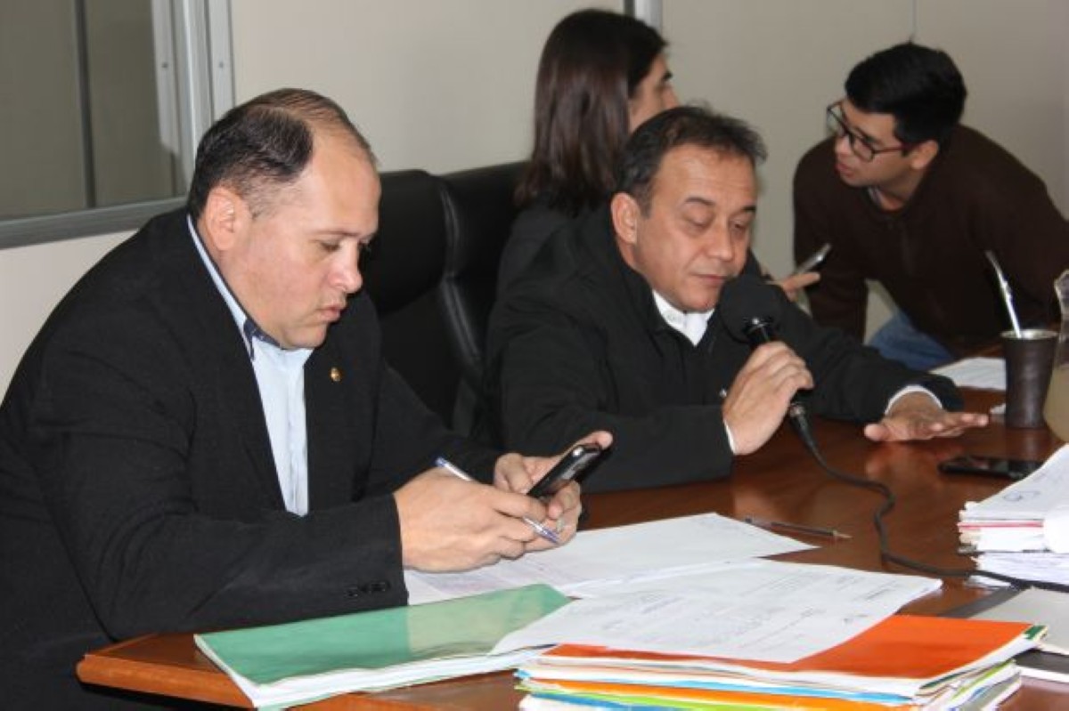 Foto 10 de Junta Municipal cancela itinerarios internos a la empresa de transporte La Candelaria S.R.L Línea 52