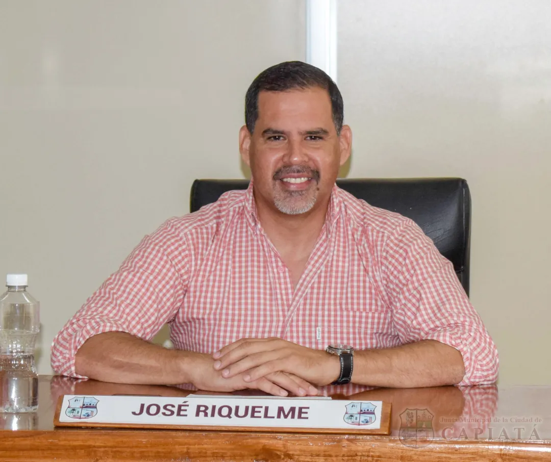 Foto 4 de SESION ORDINARIA DE LA JUNTA MUNICIPAL DE CAPIATA: Notas Recibidas y Expedientes Dictaminados