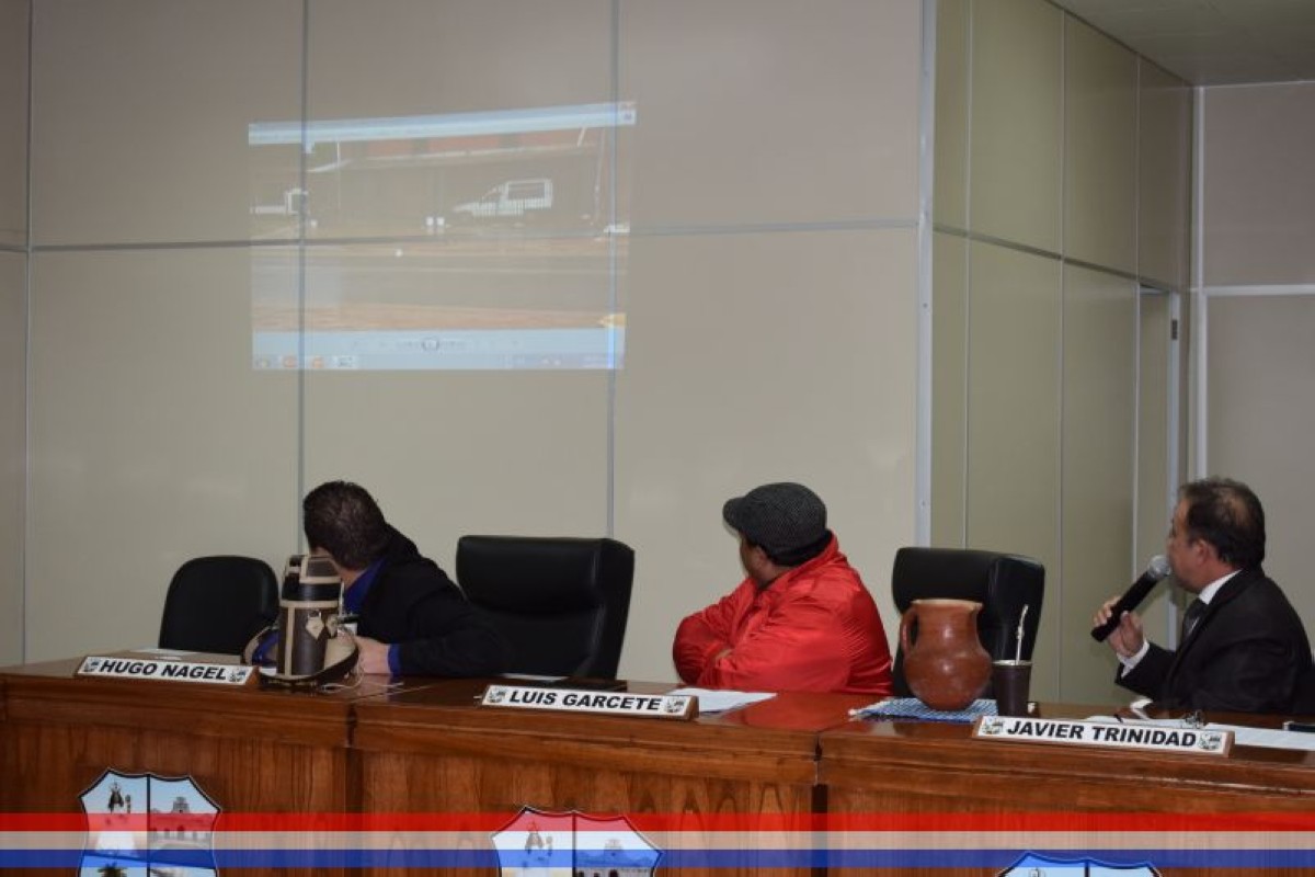 Foto 9 de Modifican el Art. 17 de la Ordenanza "Por la que se reglamenta la construcción y uso de veredas dentro del distrito de Capiatá"