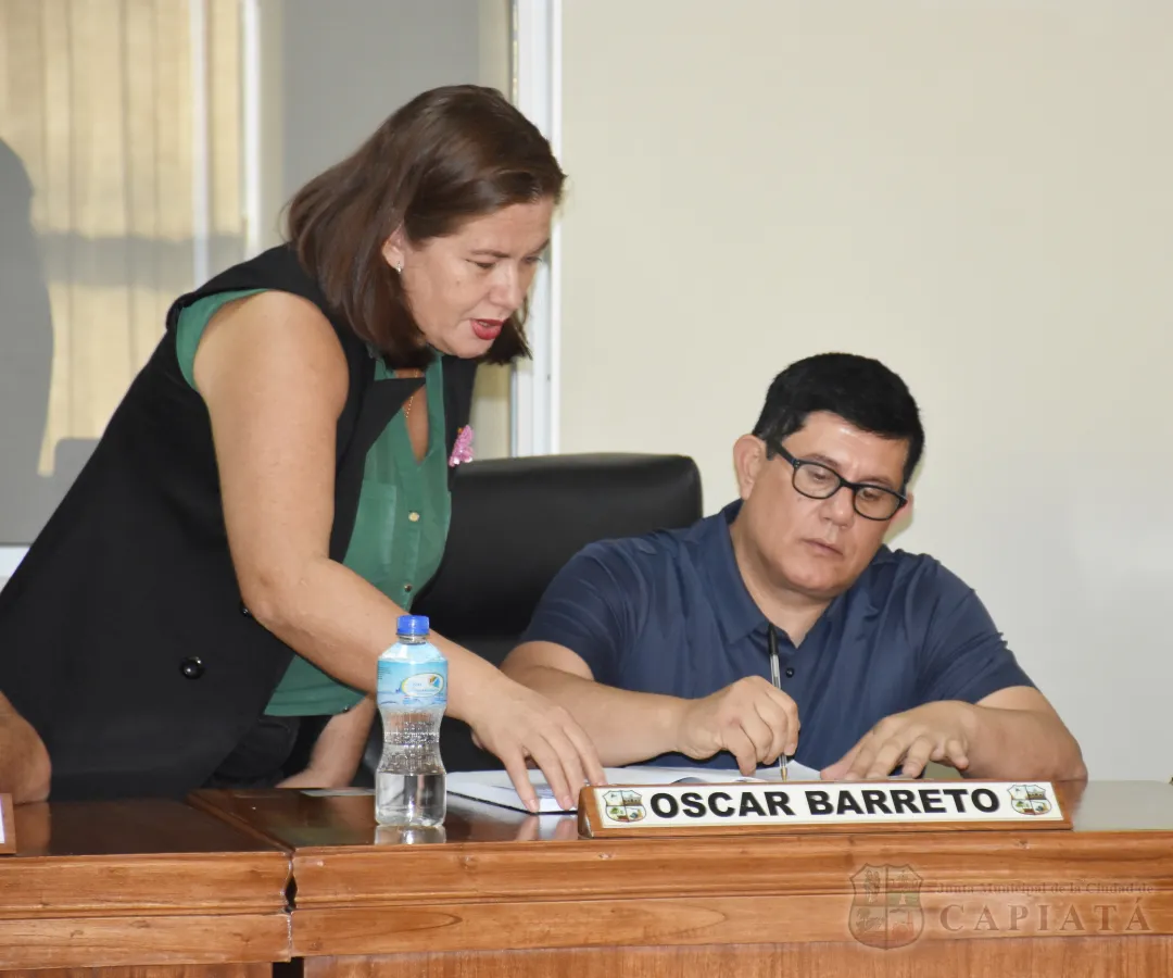 Foto 22 de SESION ORDINARIA DE LA JUNTA MUNICIPAL DE CAPIATA: Notas Recibidas y Expedientes Dictaminados