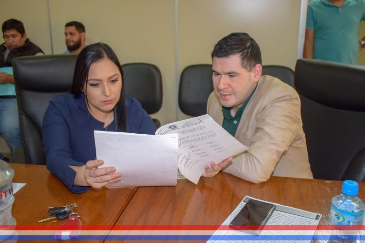 Foto 4 de Autorizan al Ejecutivo Municipal la suscripción de un convenio entre la Municipalidad de Capiatá y el MSPyBS