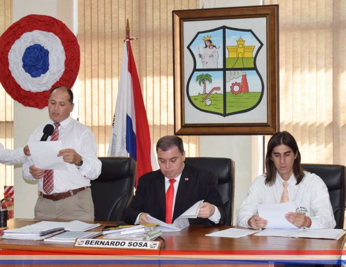 Foto 1 de SESION ORDINARIA DE LA JUNTA MUNICIPAL DE CAPIATA: Notas Recibidas y Expedientes Dictaminados