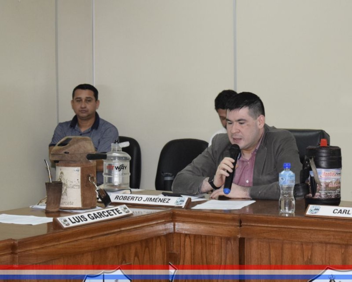 Foto 16 de SESION ORDINARIA DE LA JUNTA MUNICIPAL DE CAPIATA: Notas Recibidas, Nota Remitida y Expedientes Dictaminados