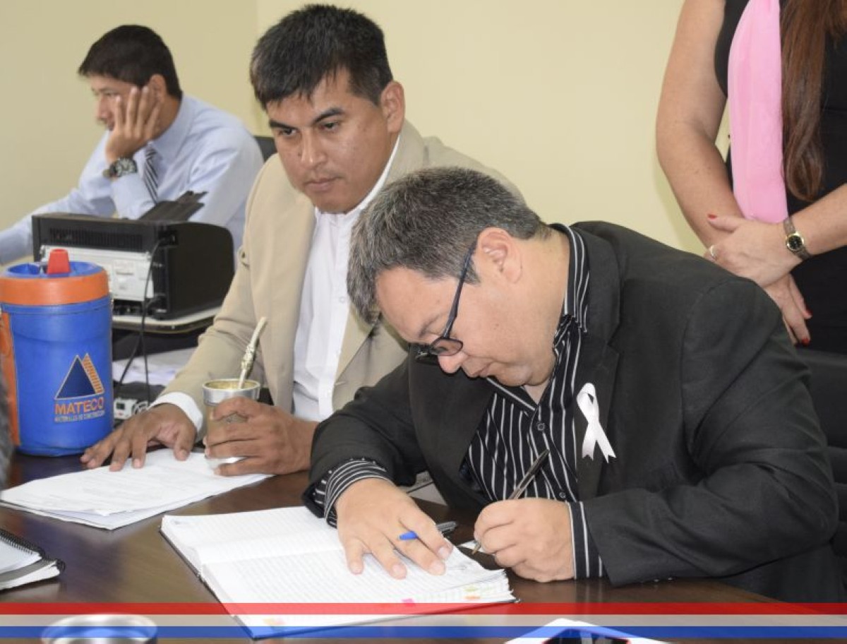 Foto 2 de SESION ORDINARIA DE LA JUNTA MUNICIPAL DE CAPIATA: Notas Recibidas, Nota Remitida y Expedientes Dictaminados