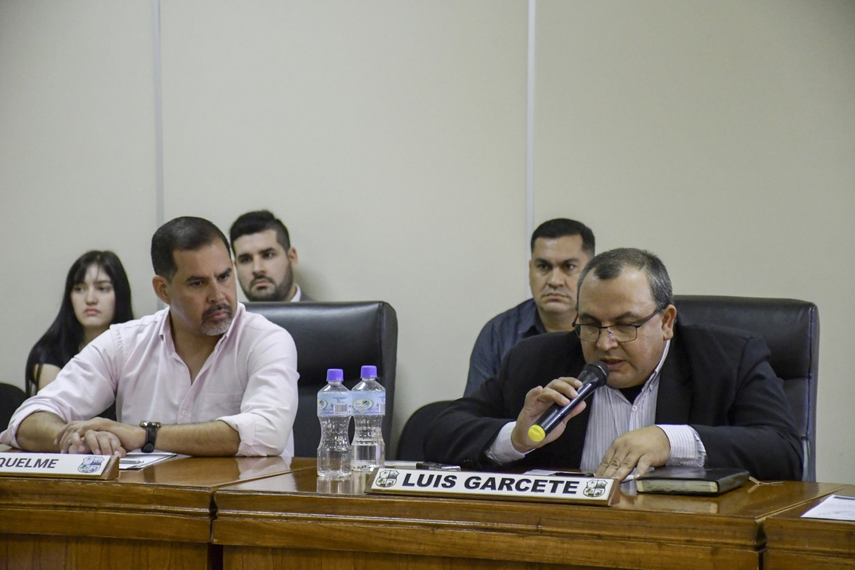 Foto 11 de SESION ORDINARIA DE LA JUNTA MUNICIPAL DE CAPIATA: Notas Recibidas, Nota Remitida y Expedientes Dictaminados