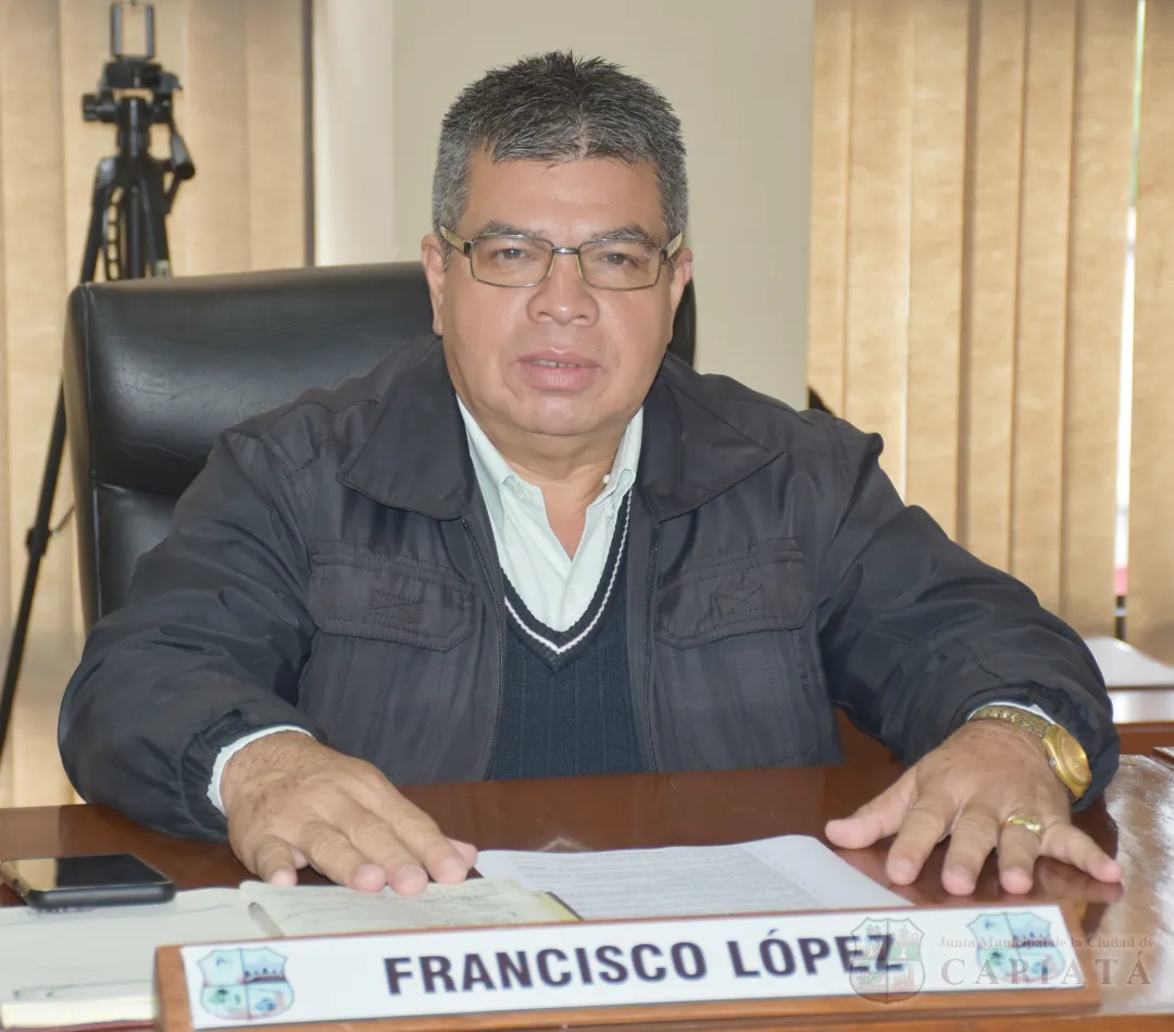 Foto 3 de SESION ORDINARIA DE LA JUNTA MUNICIPAL DE CAPIATA: Notas Recibidas y Expedientes Dictaminados