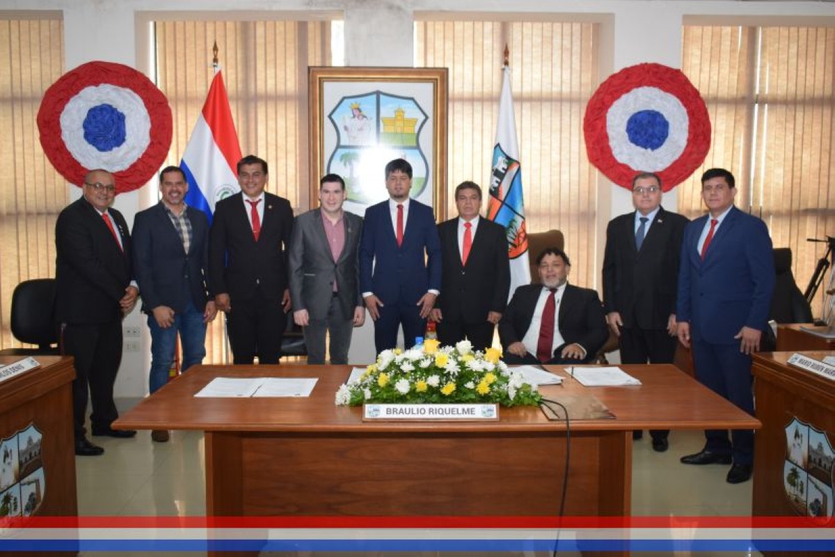 Foto 20 de Asumió la nueva Mesa Directiva, periodo 2023 – 2024: Presidente, concejal Braulio Riquelme; Vicepresidente, concejal David Llano