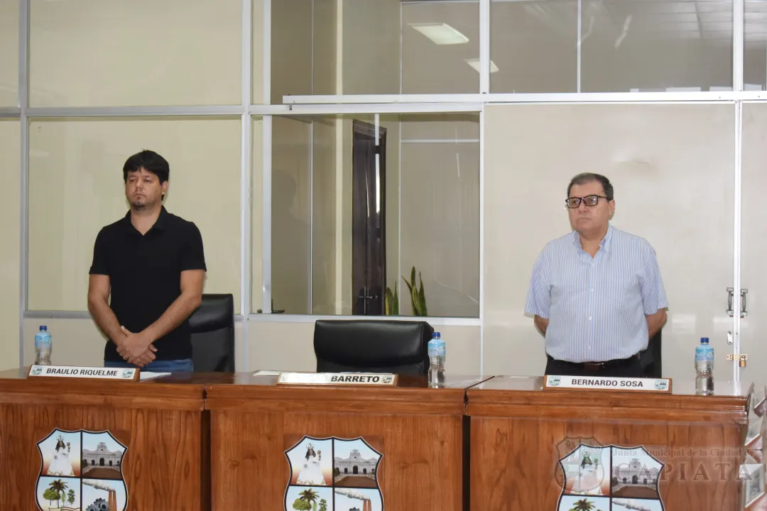 Foto 13 de SESION ORDINARIA DE LA JUNTA MUNICIPAL DE CAPIATA: Notas Recibidas y Expedientes Dictaminados