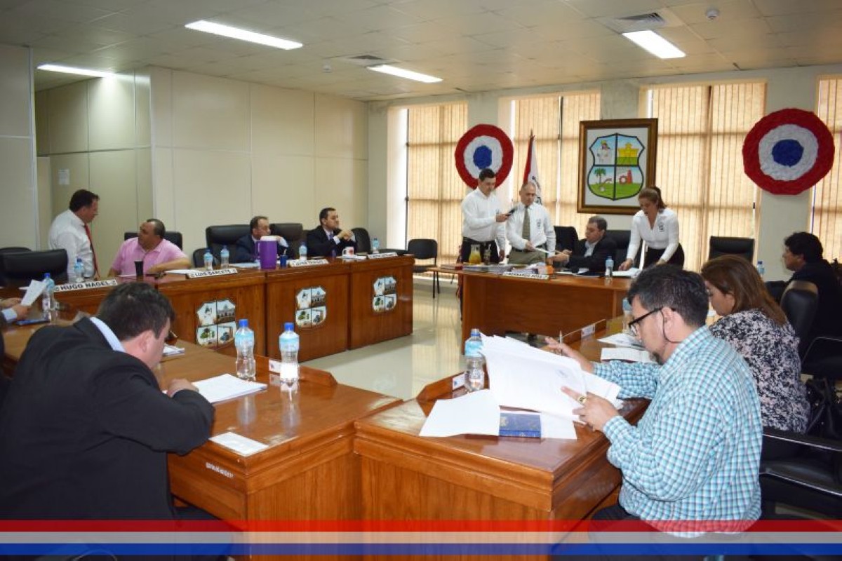 Foto 9 de SESION ORDINARIA DE LA JUNTA MUNICIPAL DE CAPIATA: Notas Recibidas, Nota Remitida y Expedientes Dictaminados