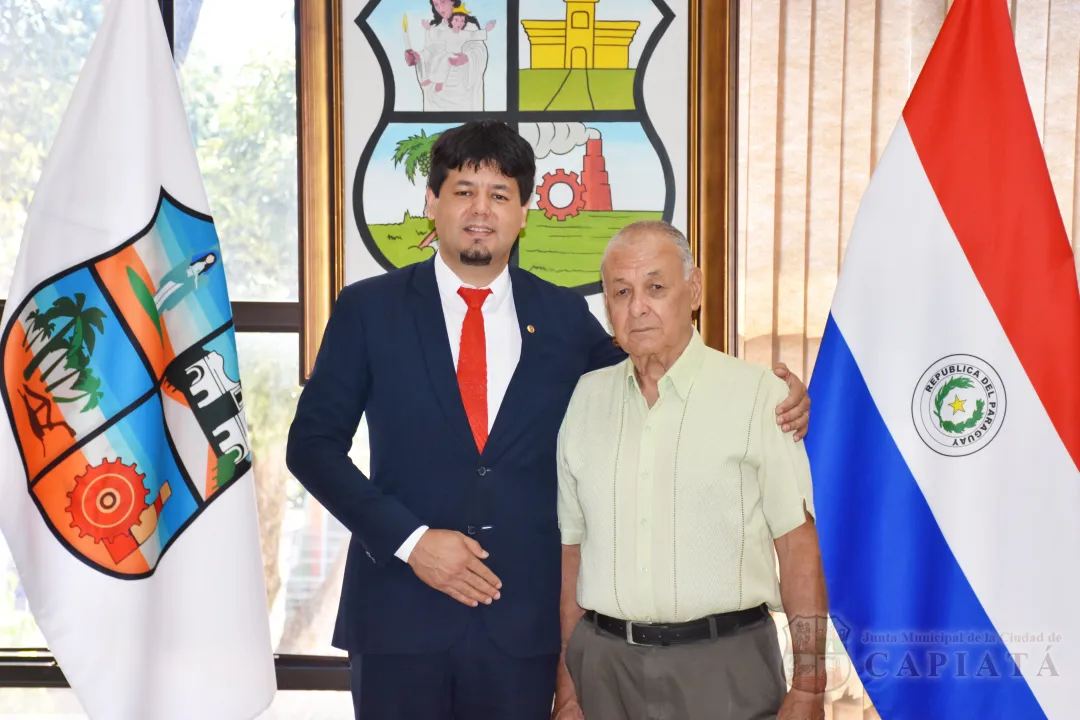 Foto 21 de Asumió la nueva Mesa Directiva, periodo 2025 – 2026, conformada por el concejal Braulio Riquelme, como Presidente, y por el concejal David Llano, como Vicepresidente