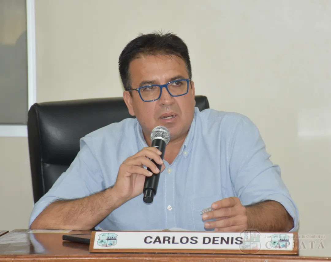 Foto 15 de SESION ORDINARIA DE LA JUNTA MUNICIPAL DE CAPIATA: Notas Recibidas y Expedientes Dictaminados