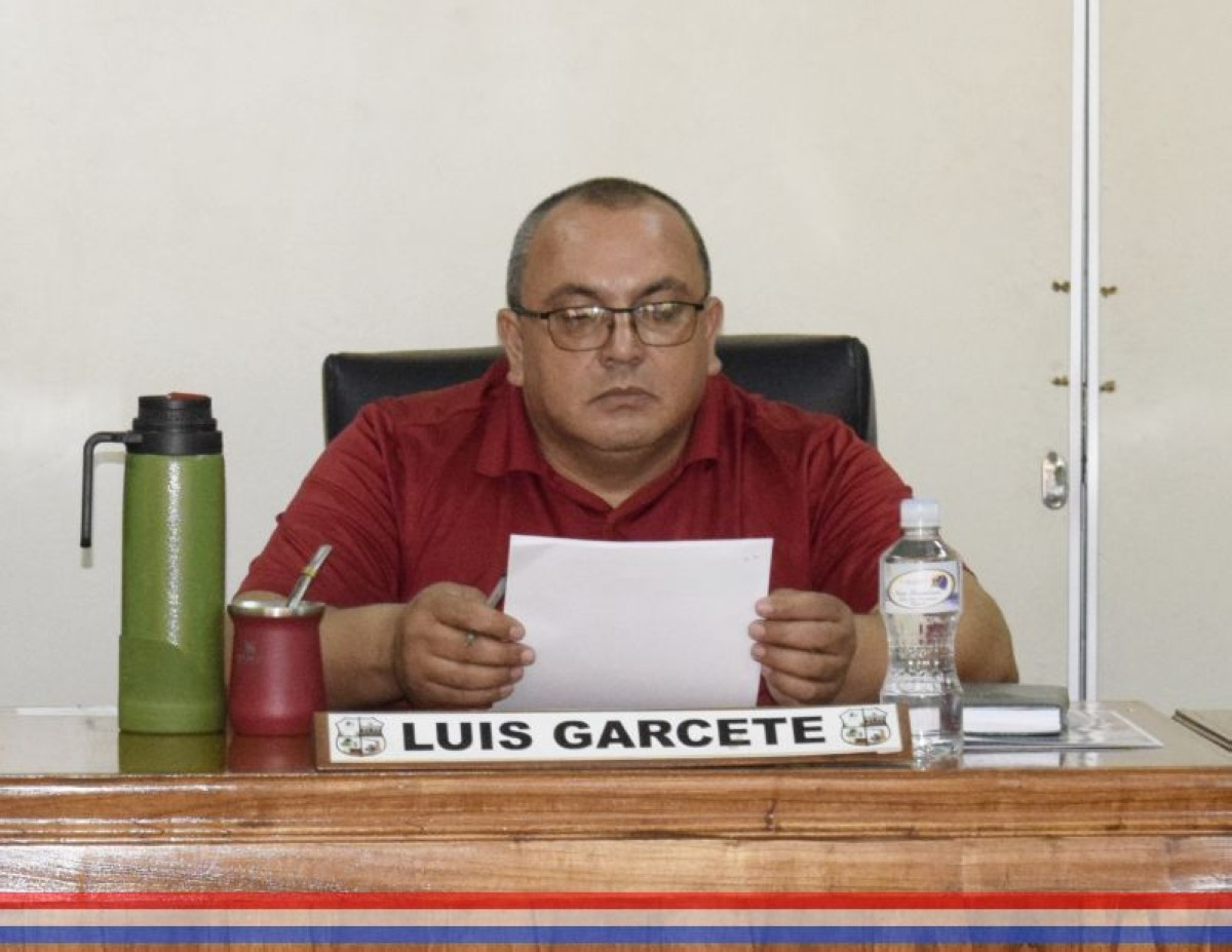 Foto 13 de SESION ORDINARIA DE LA JUNTA MUNICIPAL DE CAPIATA: Notas Recibidas, Nota Remitida y Expedientes Dictaminados