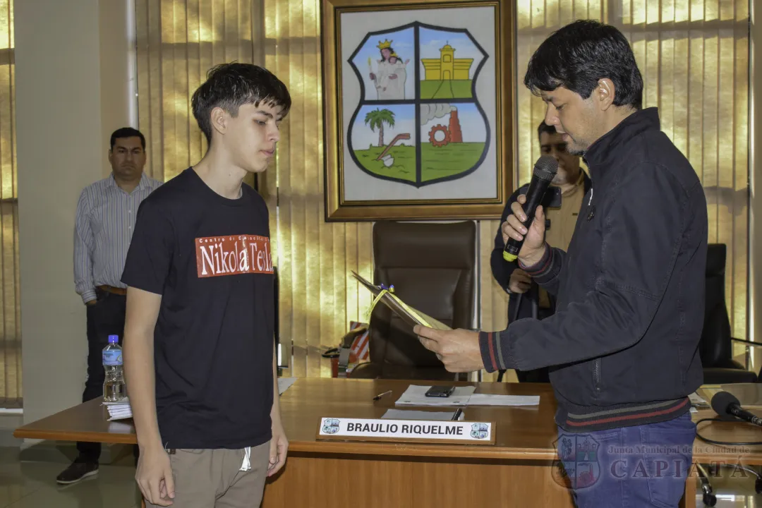Foto 31 de Reconocimiento al Mérito a jóvenes capiateños que integran la Selección Paraguaya de Robótica