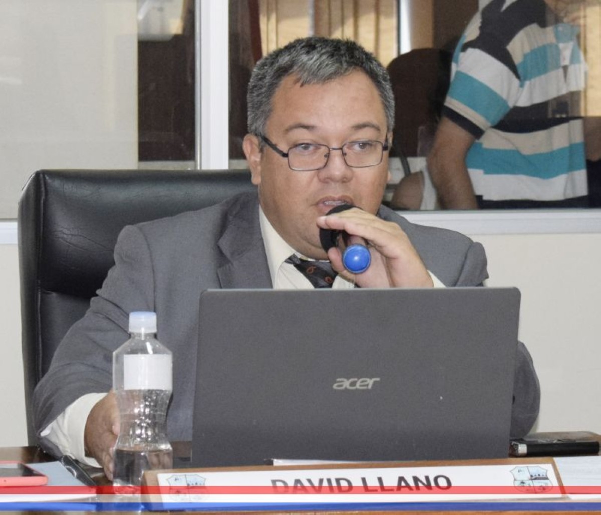 Foto 2 de Concejala Melgarejo encomienda al Ejecutivo Municipal articular mayor presencia municipal en las fronteras de Capiatá