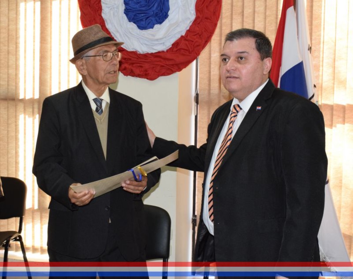 Foto 37 de Reconocimiento a Don Julián Valdez y a Don Celso Grance
