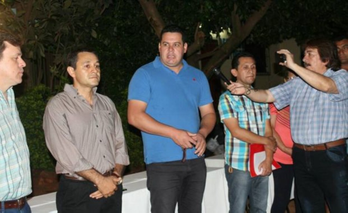 Foto 15 de Inauguración de empedrados en la compañía Ybyraró
