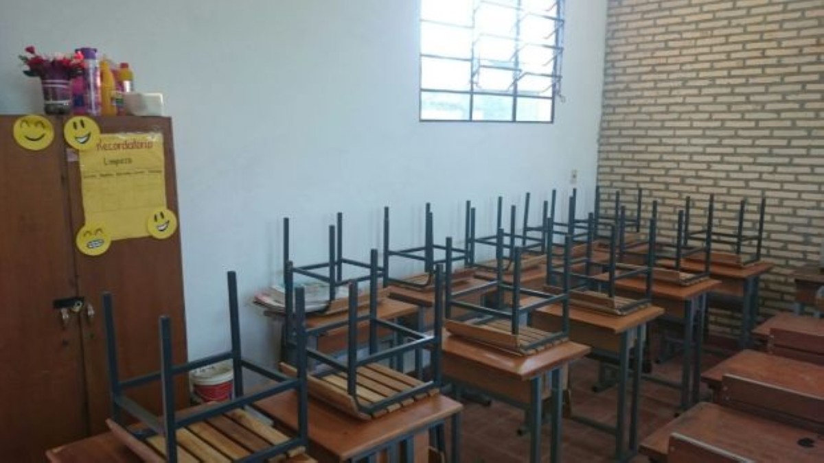 Foto 32 de Inauguración de nuevas aulas en la Esc. Bás. Santo Domingo Savio