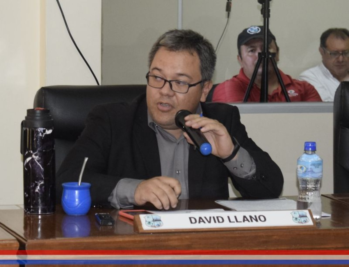 Foto 6 de SESION ORDINARIA DE LA JUNTA MUNICIPAL DE CAPIATA: Notas Recibidas, Nota Remitida y Expedientes Dictaminados