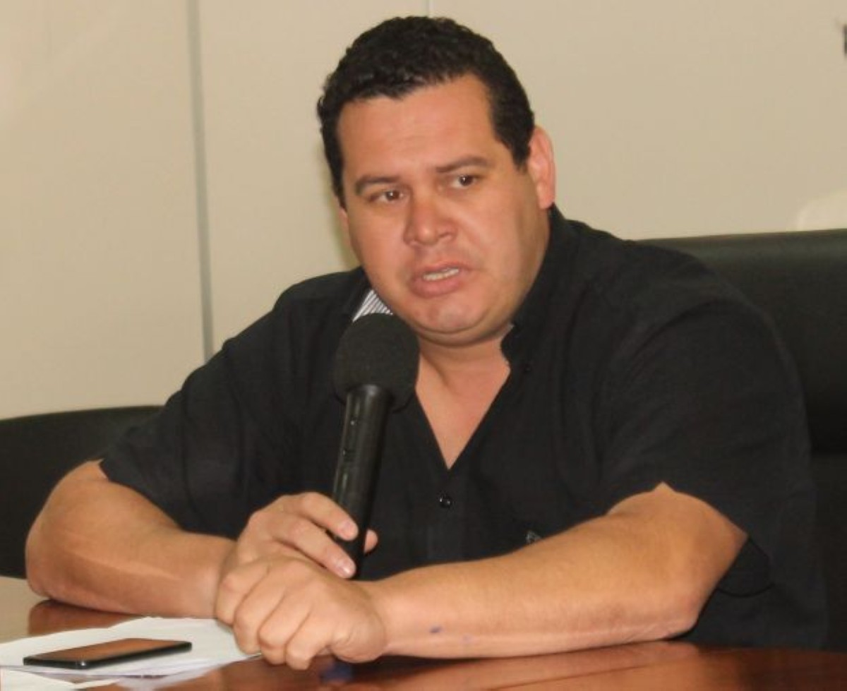 Foto 3 de Concejal Oscar Barreto presentó Minuta verbal que propone dejar sin efecto la Resolución Nº 2.455