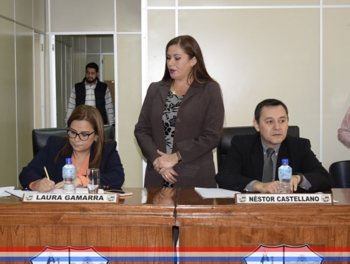 Foto 5 de SESION ORDINARIA DE LA JUNTA MUNICIPAL DE CAPIATA: Notas Recibidas, Nota Remitida y Expedientes Dictaminados